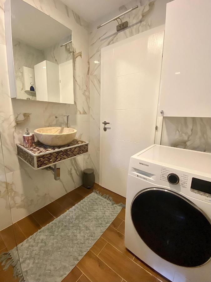 Rose Apartment Скоп'є Екстер'єр фото